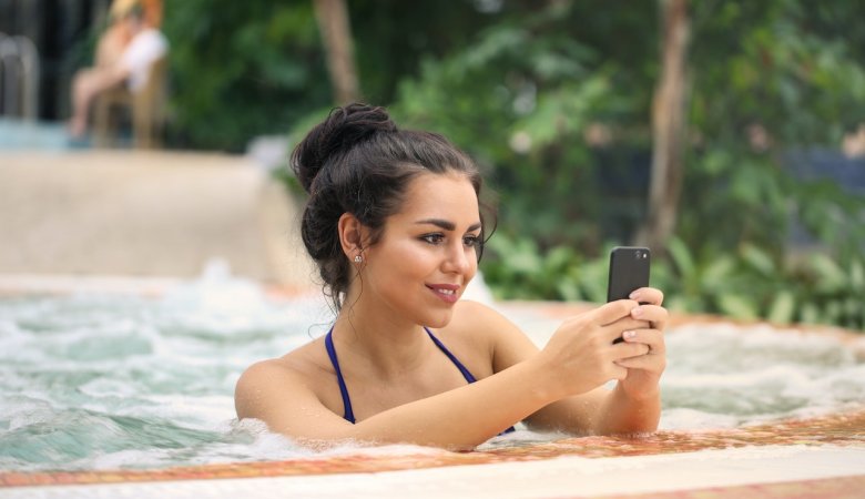 Hot Selfie Poses Ideas