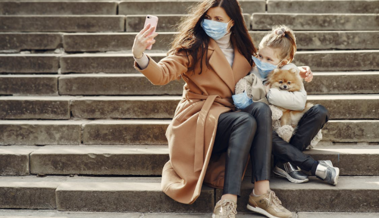 Mother-Daughter Photoshoot Ideas